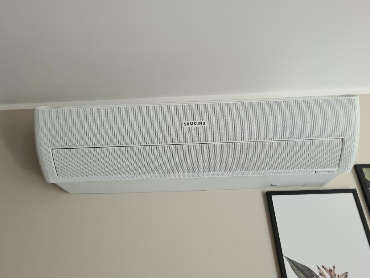 Mostowa 23 Bruno Apartment, Self Check-in 24h, Free Parking, Air-conditioning Apartment Poznan