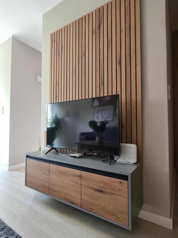 Mostowa 23 Bruno Apartment, Self Check-in 24h, Free Parking, Air-conditioning * Poznan