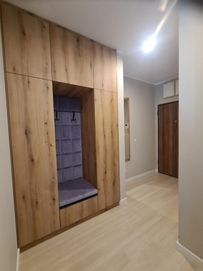 Mostowa 23 Bruno Apartment, Self Check-in 24h, Free Parking, Air-conditioning * Poznan