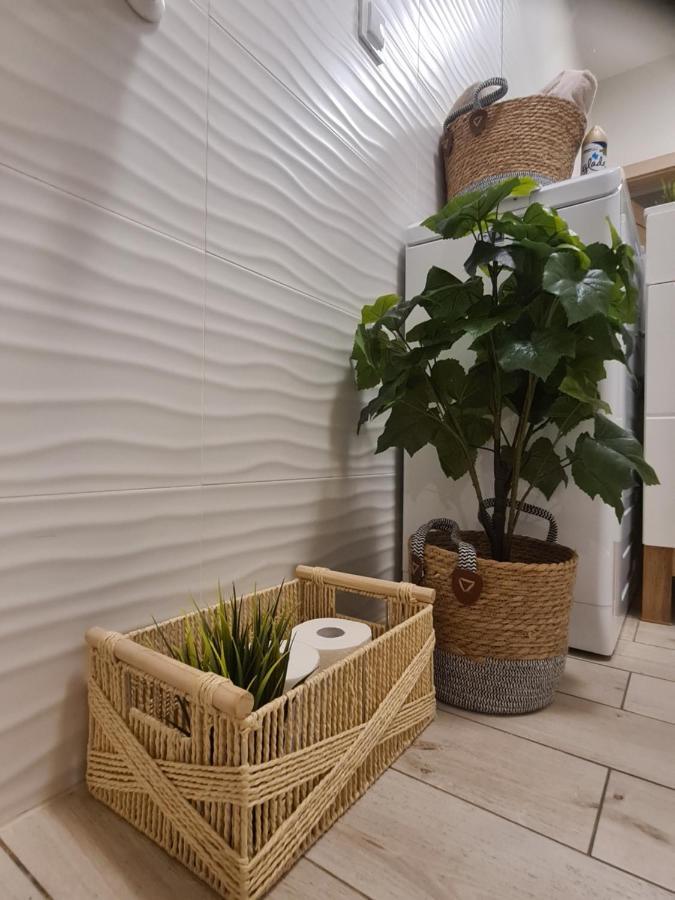 Mostowa 23 Bruno Apartment, Self Check-in 24h, Free Parking, Air-conditioning Apartment *