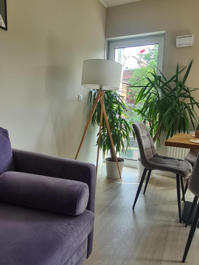 Mostowa 23 Bruno Apartment, Self Check-in 24h, Free Parking, Air-conditioning * Poznań